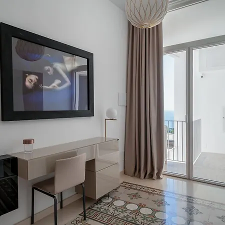 Sopramonte Exclusive Capri